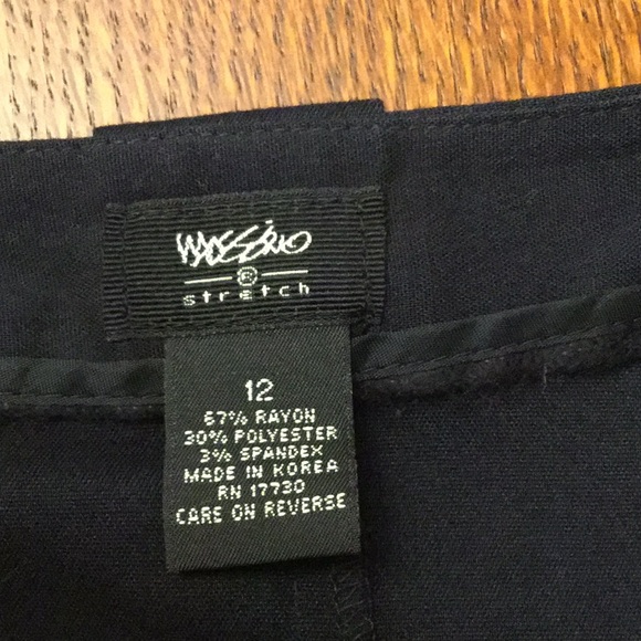 Mossimo Stretch Skirt - Picture 4 of 4